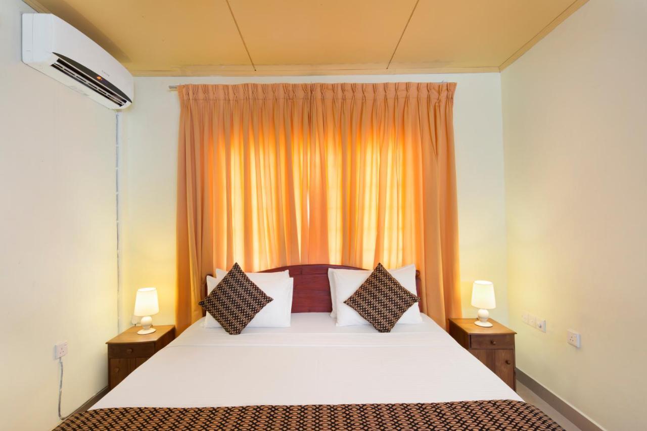 Palm Beach Inn & Sea Shells Cabanas Бентота Номер фото
